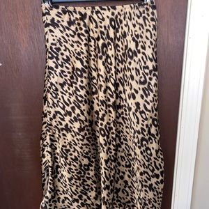 Leopard print midi skirt